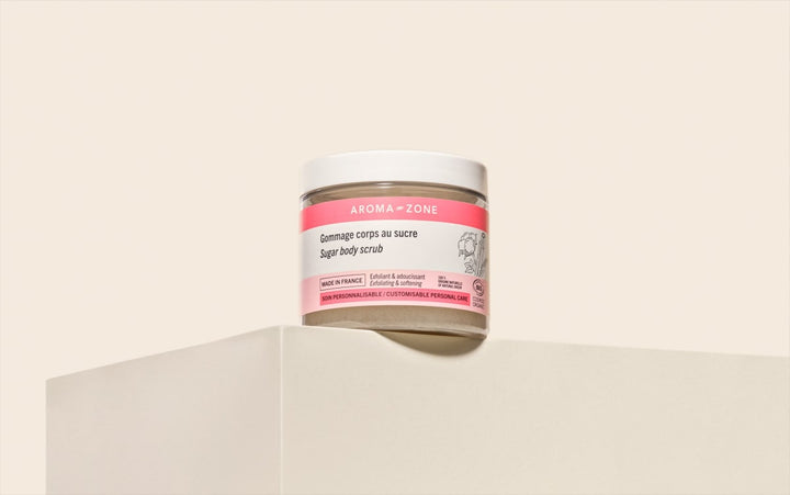Exfoliating and softening organic sugar body scrub