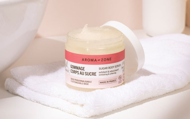 Exfoliating and softening organic sugar body scrub